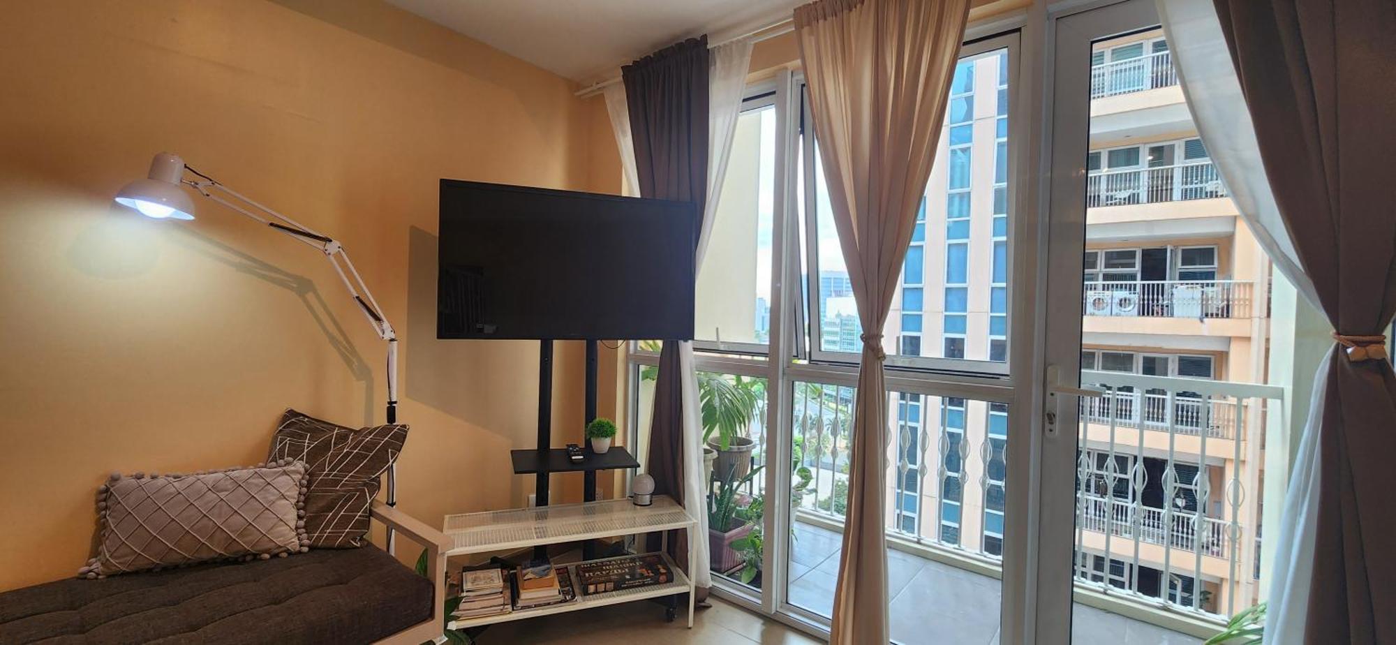 Spacious Cozy Suite At The Venice Mall With Free Parking And Washing Machine (Adults Only) Taguig Exterior foto