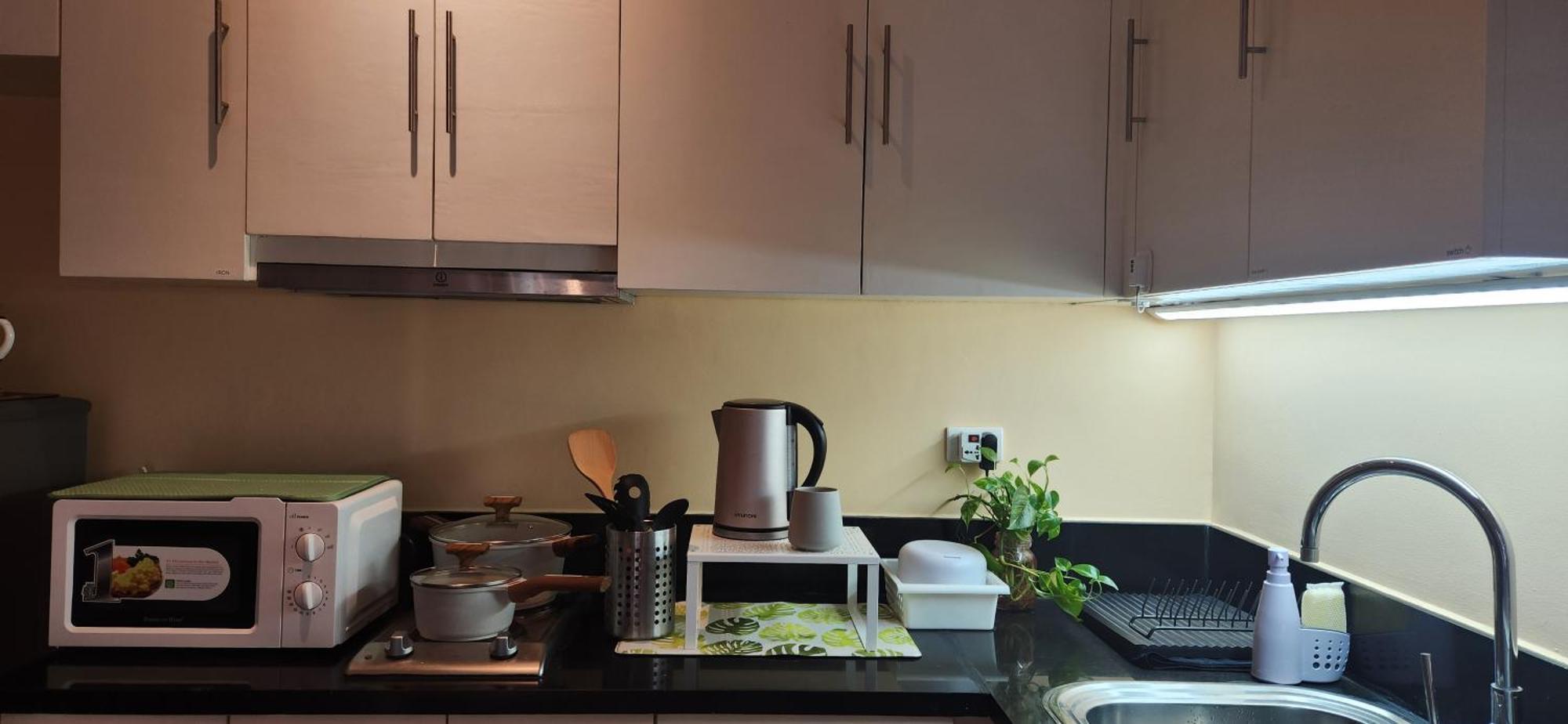 Spacious Cozy Suite At The Venice Mall With Free Parking And Washing Machine (Adults Only) Taguig Habitación foto