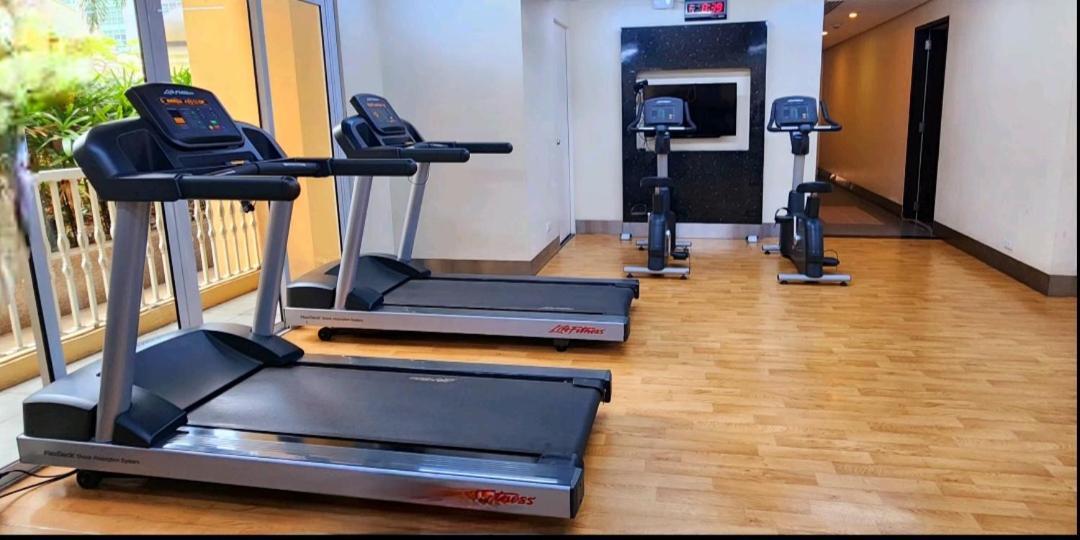 Spacious Cozy Suite At The Venice Mall With Free Parking And Washing Machine (Adults Only) Taguig Exterior foto