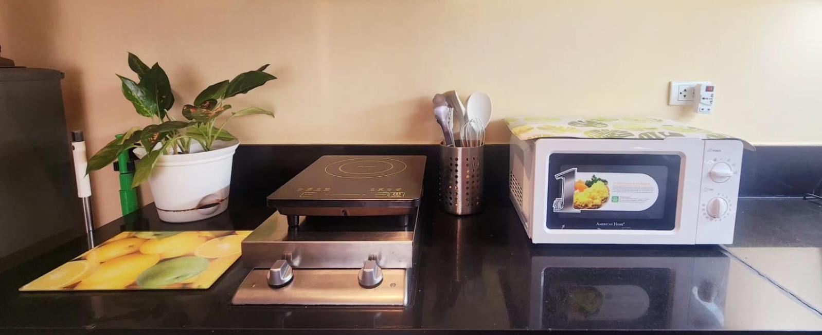 Spacious Cozy Suite At The Venice Mall With Free Parking And Washing Machine (Adults Only) Taguig Exterior foto